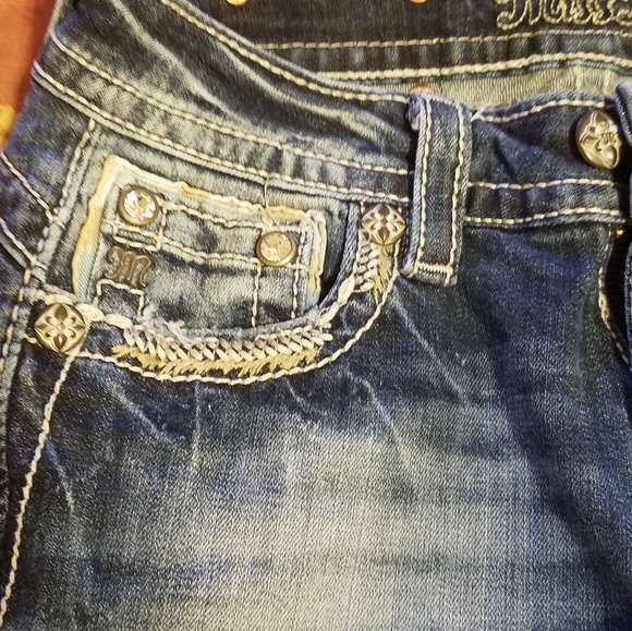 Miss Me Jeans - Picture 4 of 4